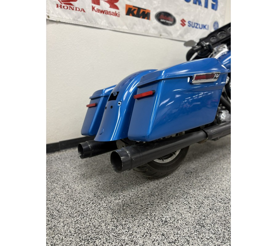 2022 Harley-Davidson® Electra Glide Standard - UO4400
