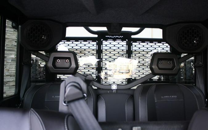2027 Can-Am Defender XU MAX Limited HD11