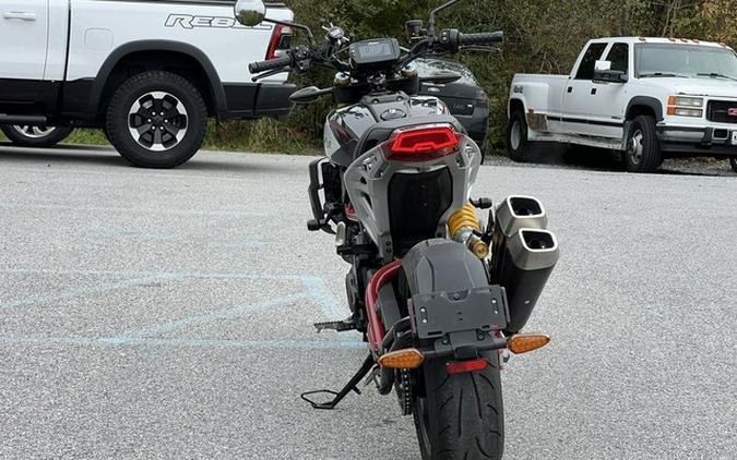 2022 Indian FTR R Carbon Carbon Fiber