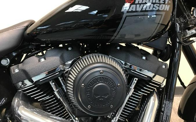 2021 Harley-Davidson Sport Glide Vivid Black FLSB