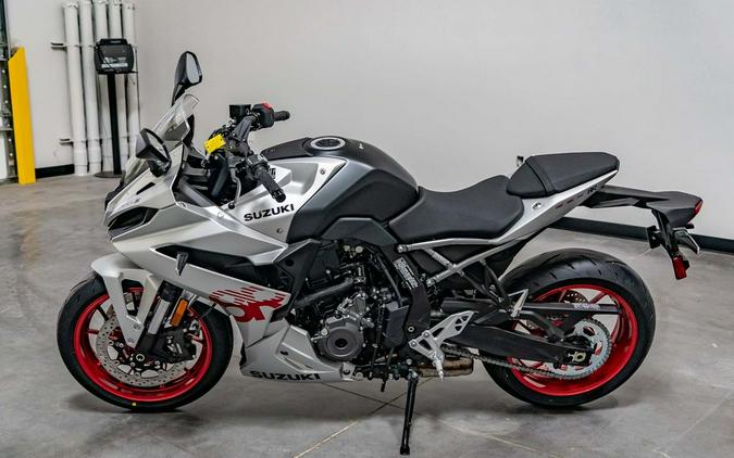 2024 Suzuki GSX-8R