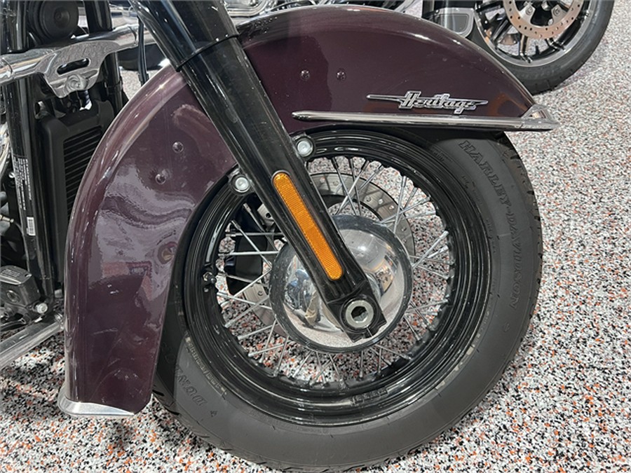 2021 Harley-Davidson Heritage Classic 114 6,417 Miles Midnight Crimson / Stone Wash White