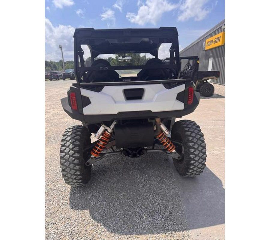 2022 Polaris® General XP 1000 Deluxe Ride Command