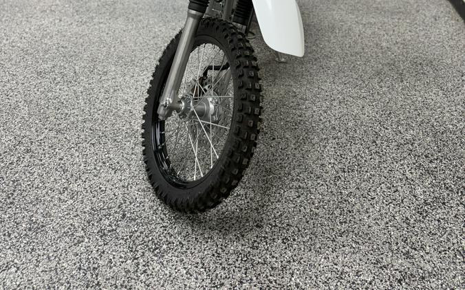 2026 KAWASAKI KLX 140R - K0947