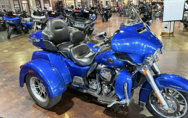 2024 Harley-Davidson® Tri Glide™ Ultra