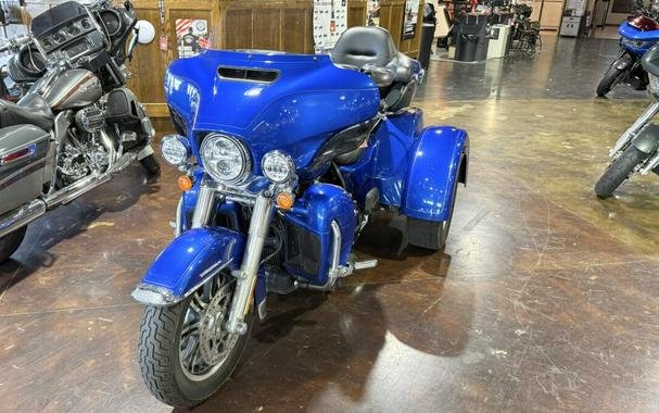 2024 Harley-Davidson® Tri Glide™ Ultra