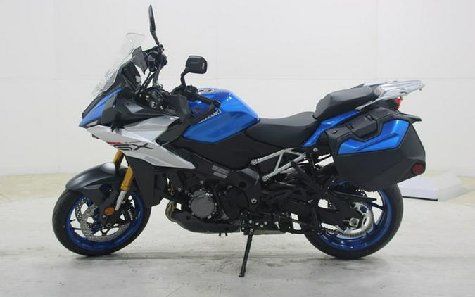 2025 Suzuki GSX-S1000GX+