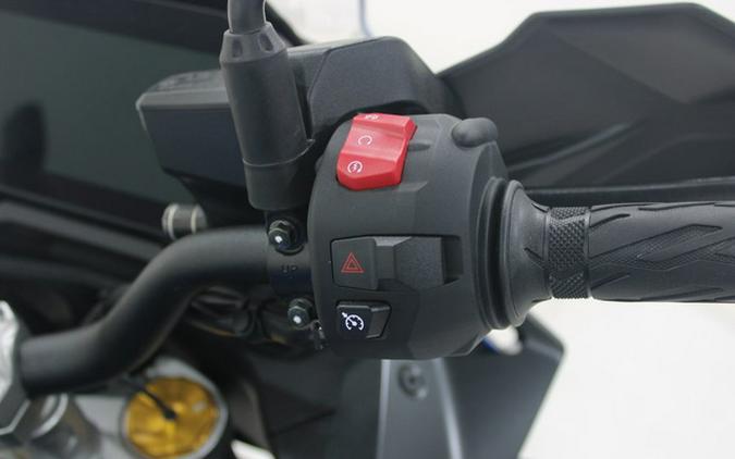 2025 Suzuki GSX-S1000GX+