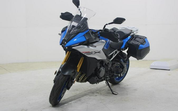 2025 Suzuki GSX-S1000GX+