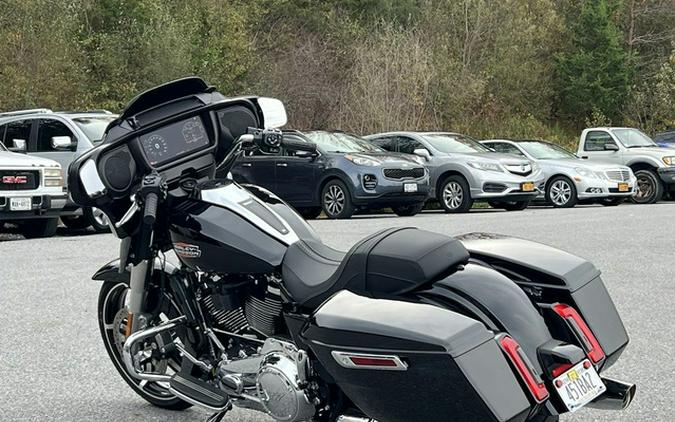 2025 Harley-Davidson Street Glide FLHX