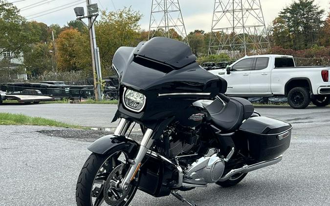 2025 Harley-Davidson Street Glide FLHX