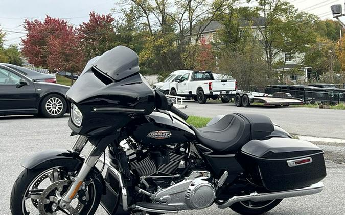 2025 Harley-Davidson Street Glide FLHX