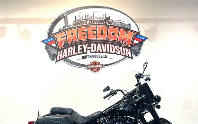 2019 Harley-Davidson Softail® Heritage Classic 114