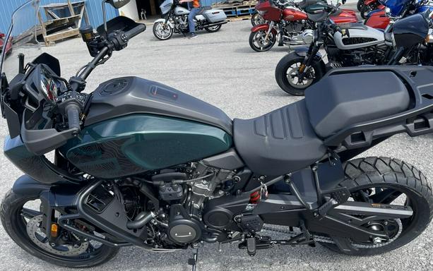 2024 Harley-Davidson Pan America™ 1250 Alpine Green