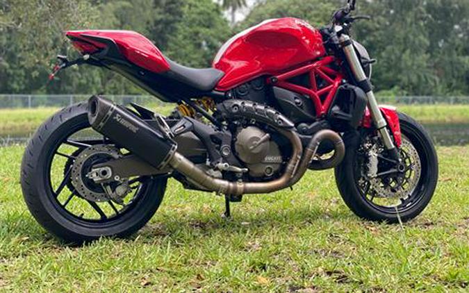 2015 Ducati Monster 821