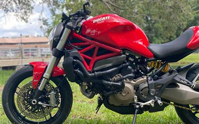 2015 Ducati Monster 821