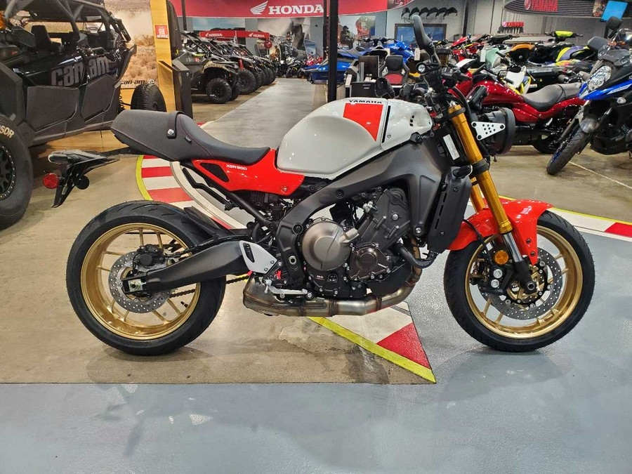 2024 YAMAHA XSR900