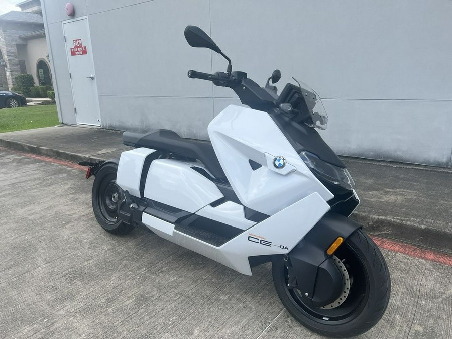 2023 BMW CE 04 Light White