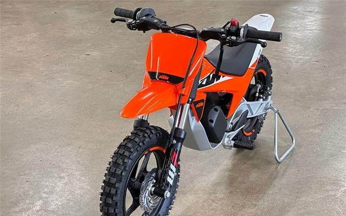 2025 KTM SX E 2