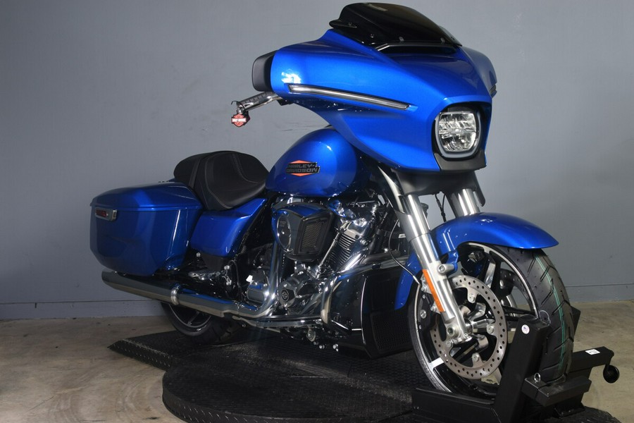 2024 Harley-Davidson Street Glide FLHX