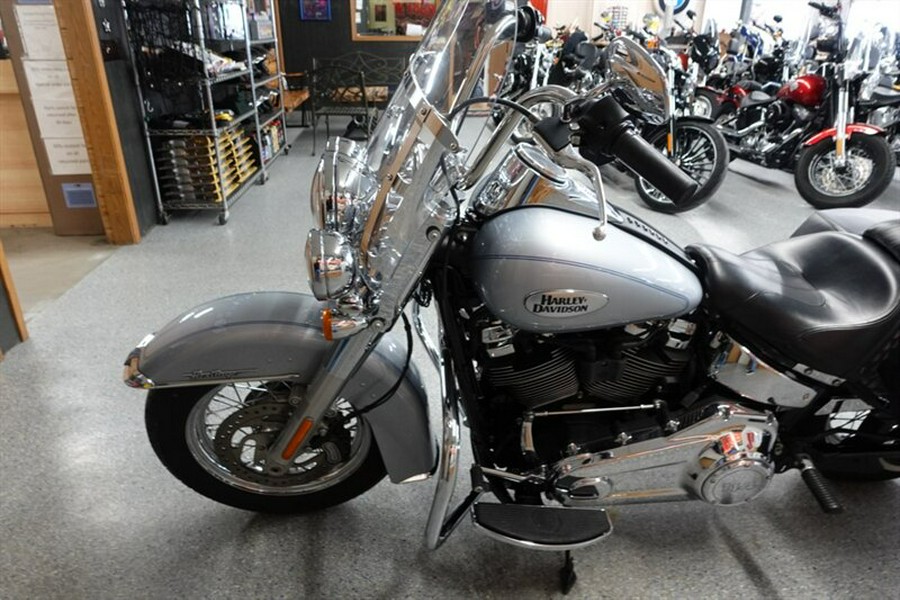 2023 Harley-Davidson Softail Heritage Classic 114