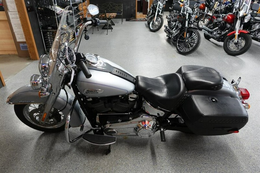 2023 Harley-Davidson Softail Heritage Classic 114