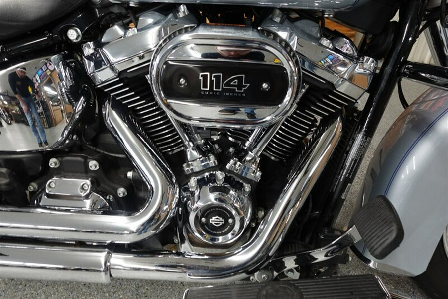 2023 Harley-Davidson Softail Heritage Classic 114