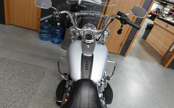 2023 Harley-Davidson Softail Heritage Classic 114