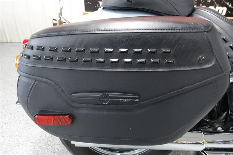 2023 Harley-Davidson Softail Heritage Classic 114