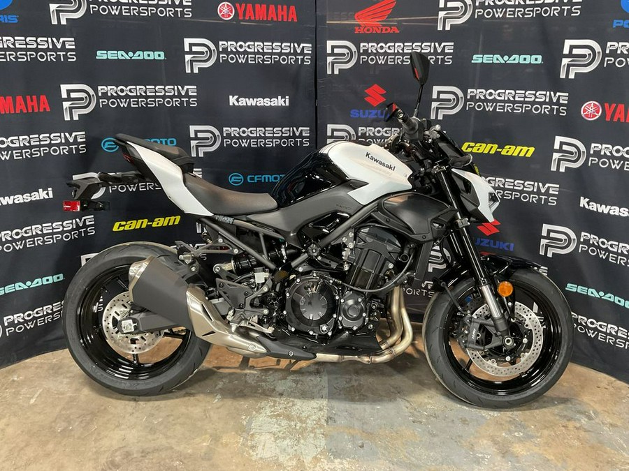 2026 Kawasaki Z900 ABS