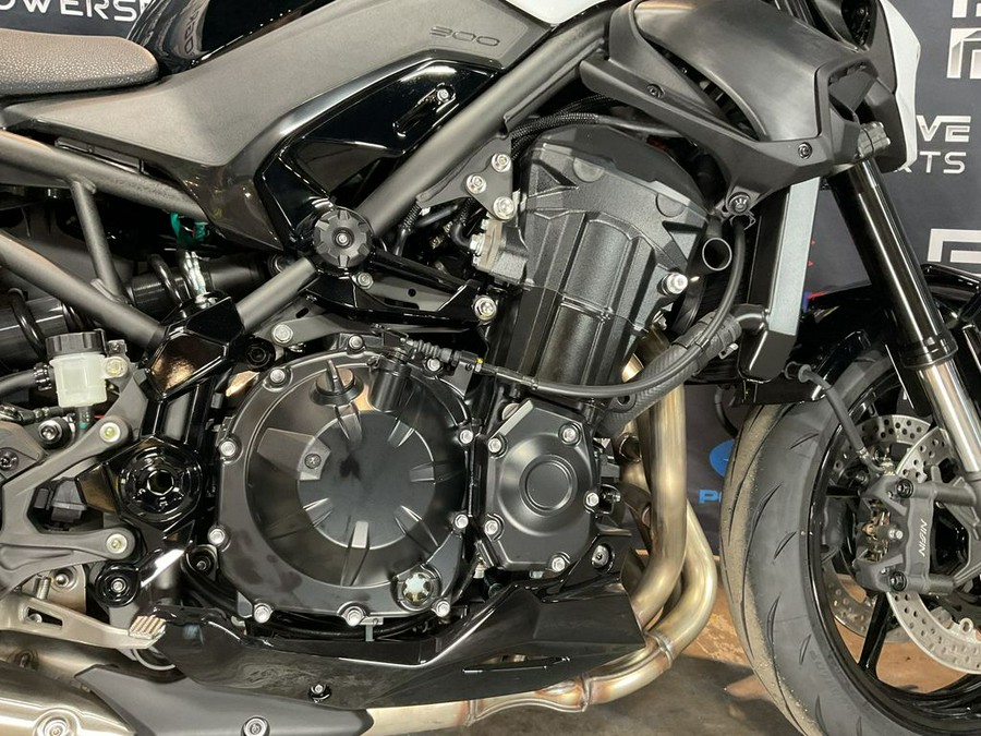 2026 Kawasaki Z900 ABS