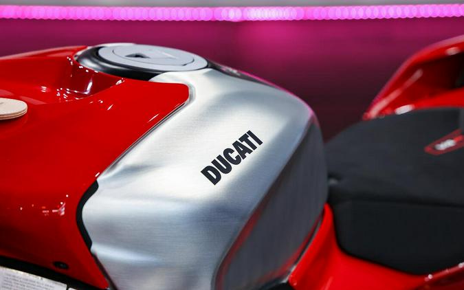 2026 Ducati Panigale V4 R