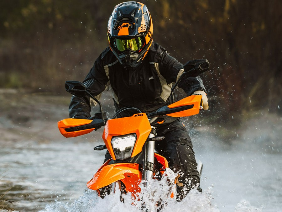2026 KTM 690 Enduro R