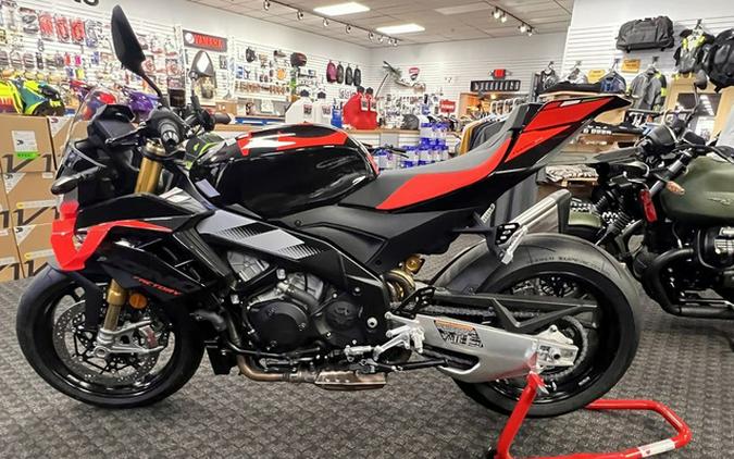 2026 Aprilia Tuono V4 Factory Factory 1100