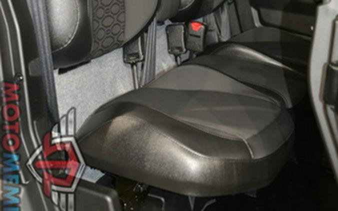 2025 Can-Am Defender MAX Lone Star Cab HD10