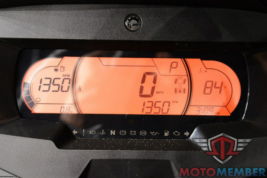 2025 Can-Am Defender MAX Lone Star Cab HD10