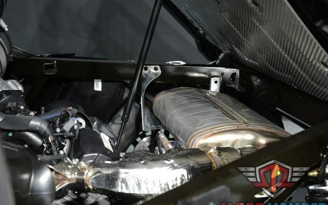 2025 Can-Am Defender MAX Lone Star Cab HD10