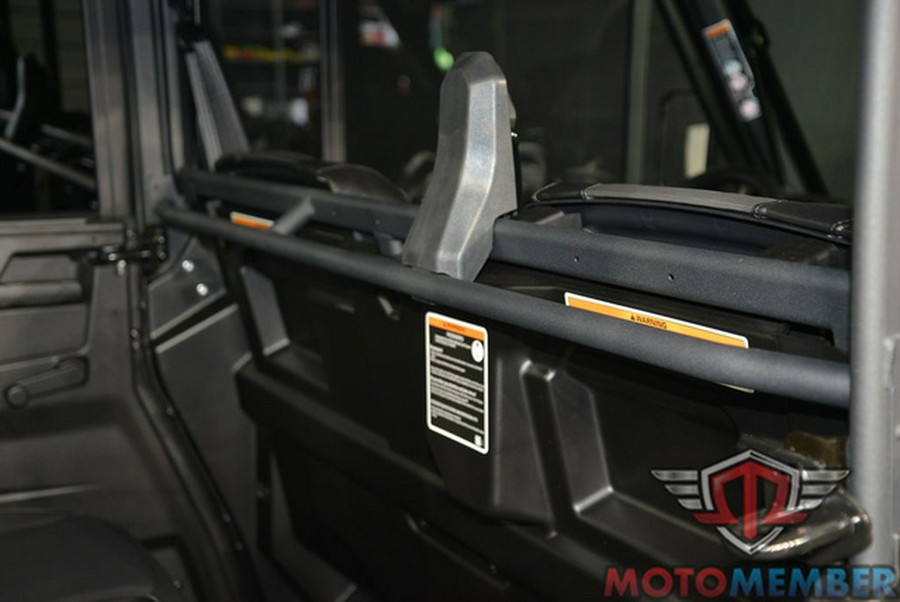 2025 Can-Am Defender MAX Lone Star Cab HD10