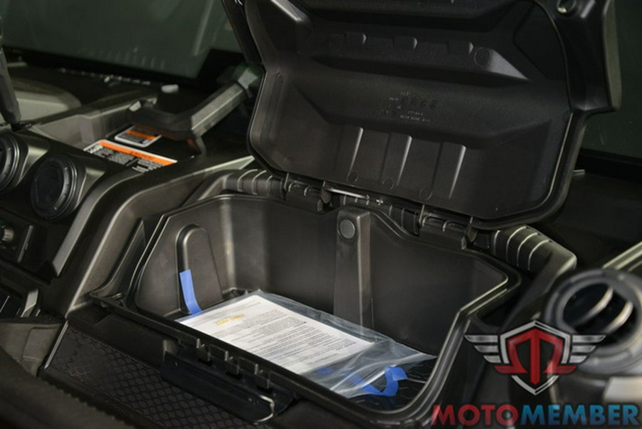 2025 Can-Am Defender MAX Lone Star Cab HD10