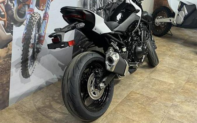 2026 Kawasaki Z900 ABS
