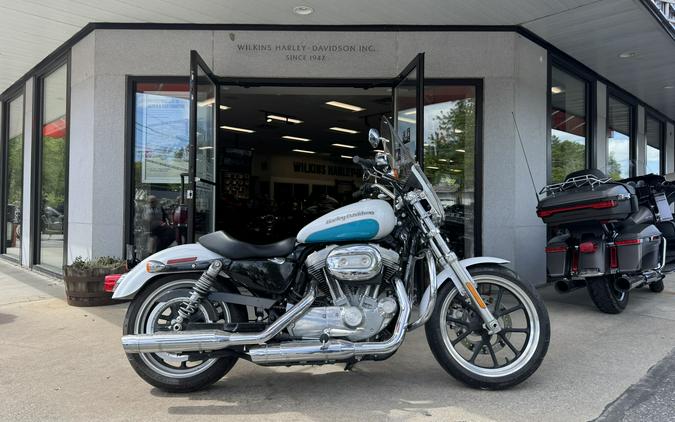 2016 Harley-Davidson XL883L Sportster SuperLow in Crushed Iced Pearl and Frosted Teal Pearl