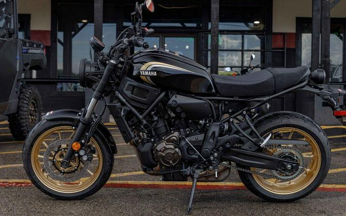 2024 Yamaha XSR 700