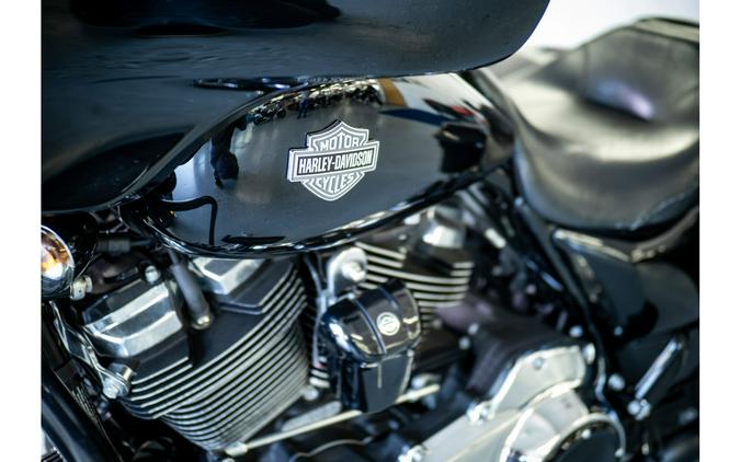 2021 Harley-Davidson® Street Glide® Special, Black Finish