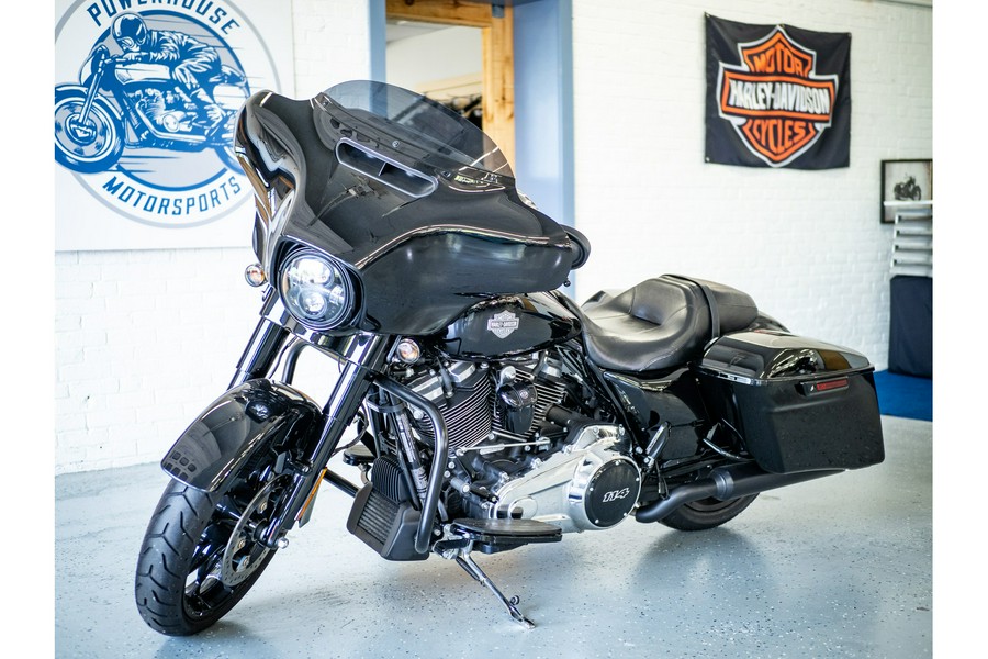 2021 Harley-Davidson® Street Glide® Special, Black Finish