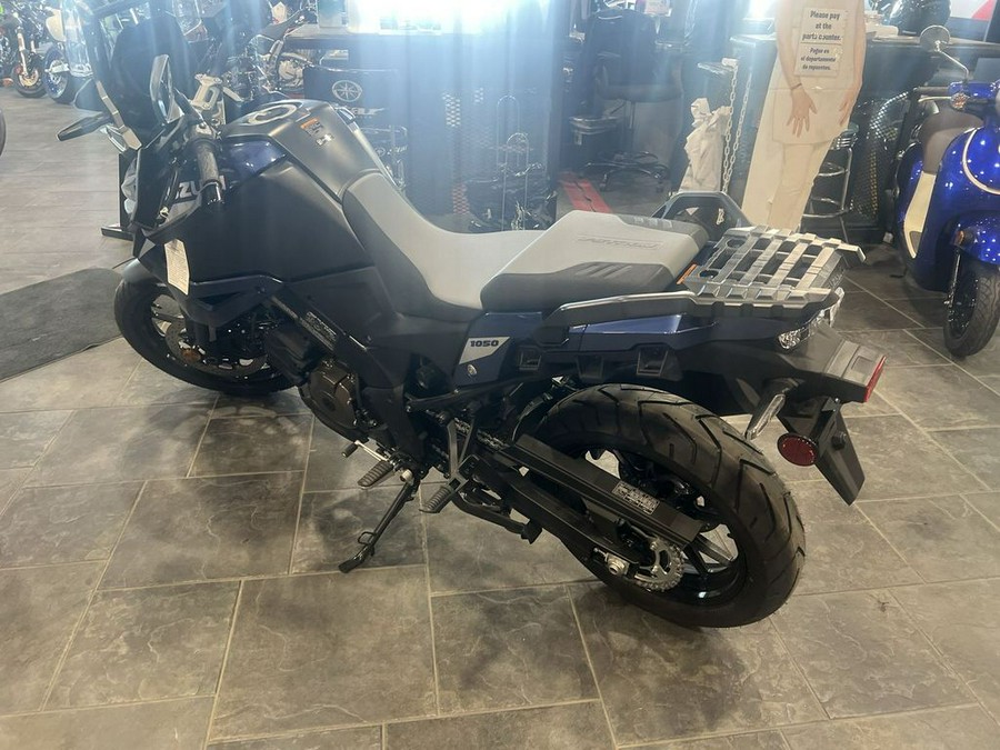 2023 Suzuki V-Strom 800DE Adventure