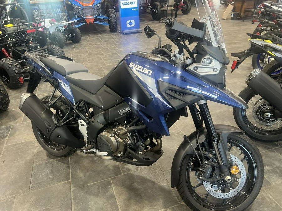 2023 Suzuki V-Strom 800DE Adventure