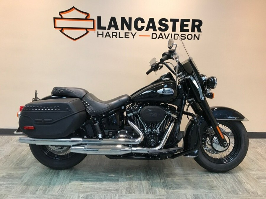 2021 Harley-Davidson Heritage Classic 114 Vivid Black FLHCS