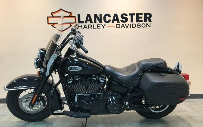 2021 Harley-Davidson Heritage Classic 114 Vivid Black FLHCS