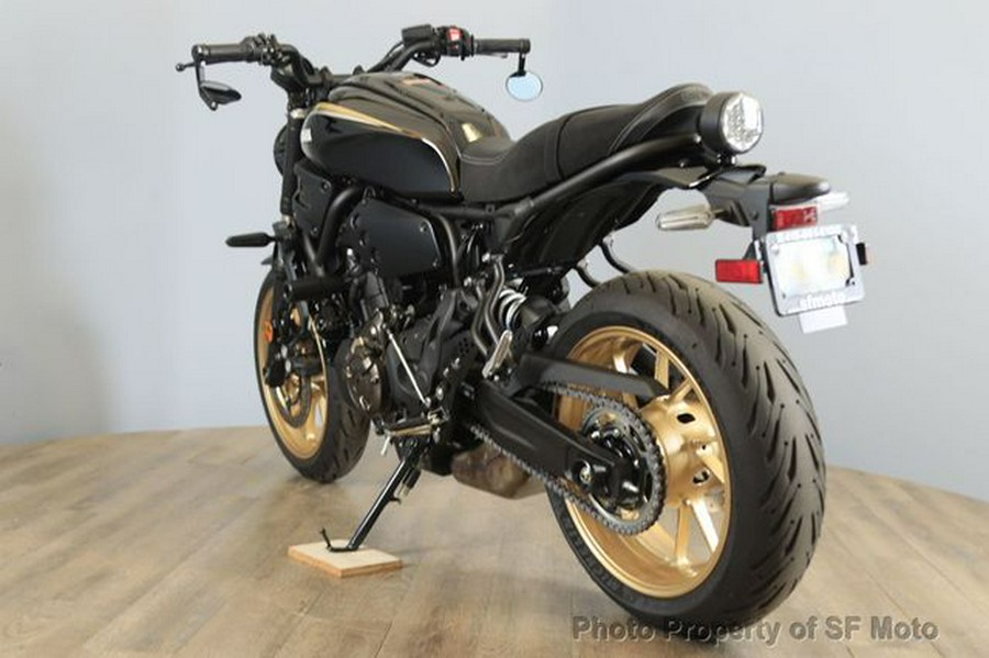 2023 Yamaha XSR700