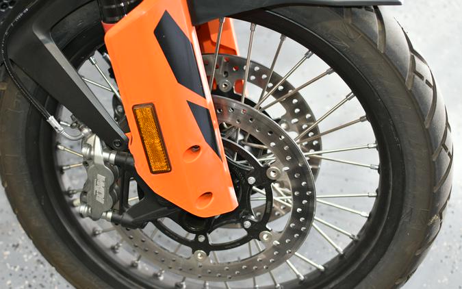 2020 KTM Adventure 790